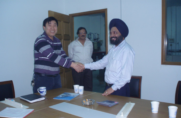 金電總經理與印度客戶